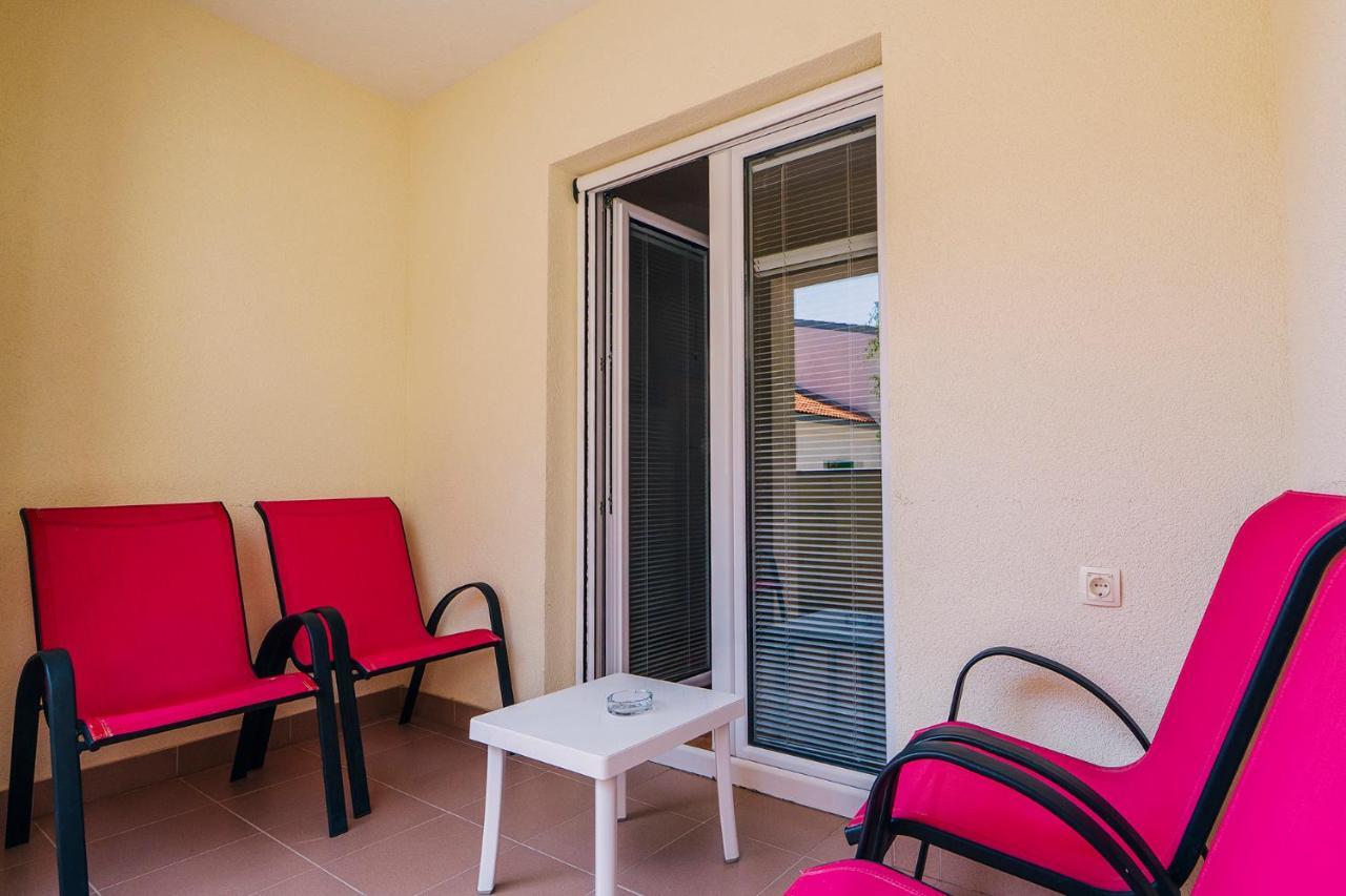 Apartments Luxur Center Baska Voda Ngoại thất bức ảnh